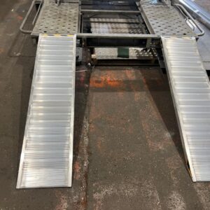 top view of a heavy duty trailer ramp