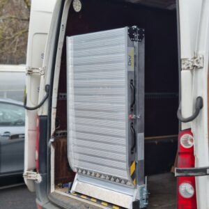 Integrated folding van ramp