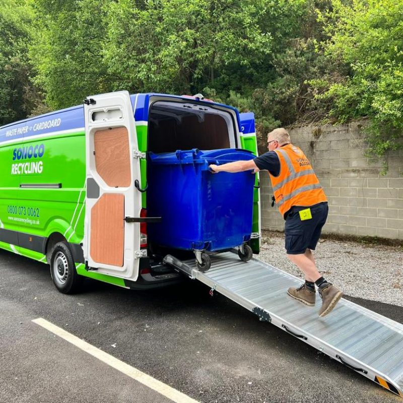 fixed folding van ramp 600kg