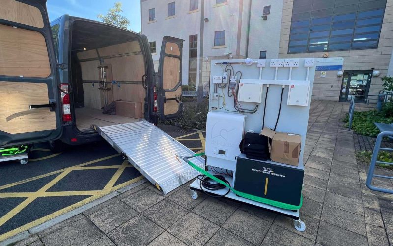 folding van ramps (1)