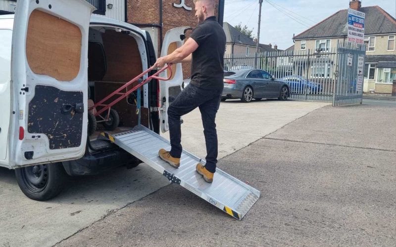 lightweight folding ramps (1)